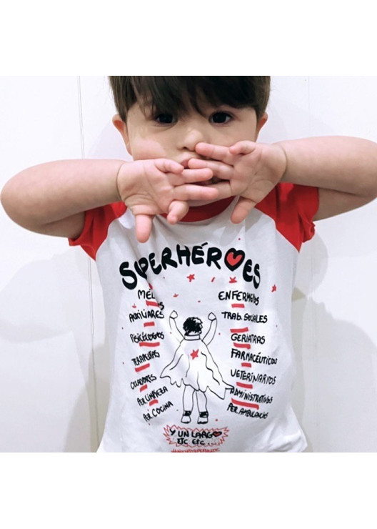 Camiseta Superhéroes Unisex Benéfica - Talla Infantil